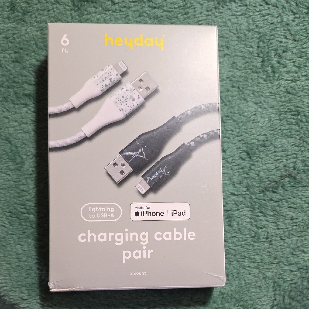 iPhone 2pack Heyday Dual Lightning to USB-A Cable Set - Black and‎ White
